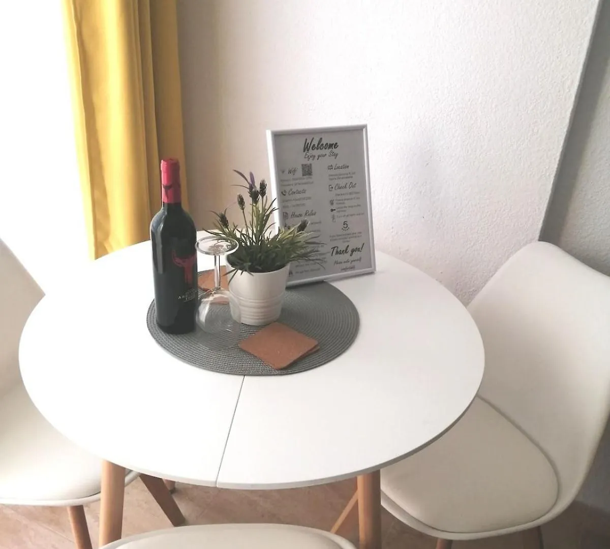 公寓 Studio Apt Aguila, 贝纳尔马德纳